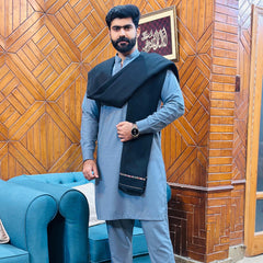 Australian Lambswool Shawl | Black