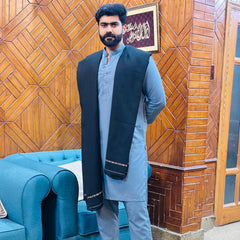 Australian Lambswool Shawl | Black