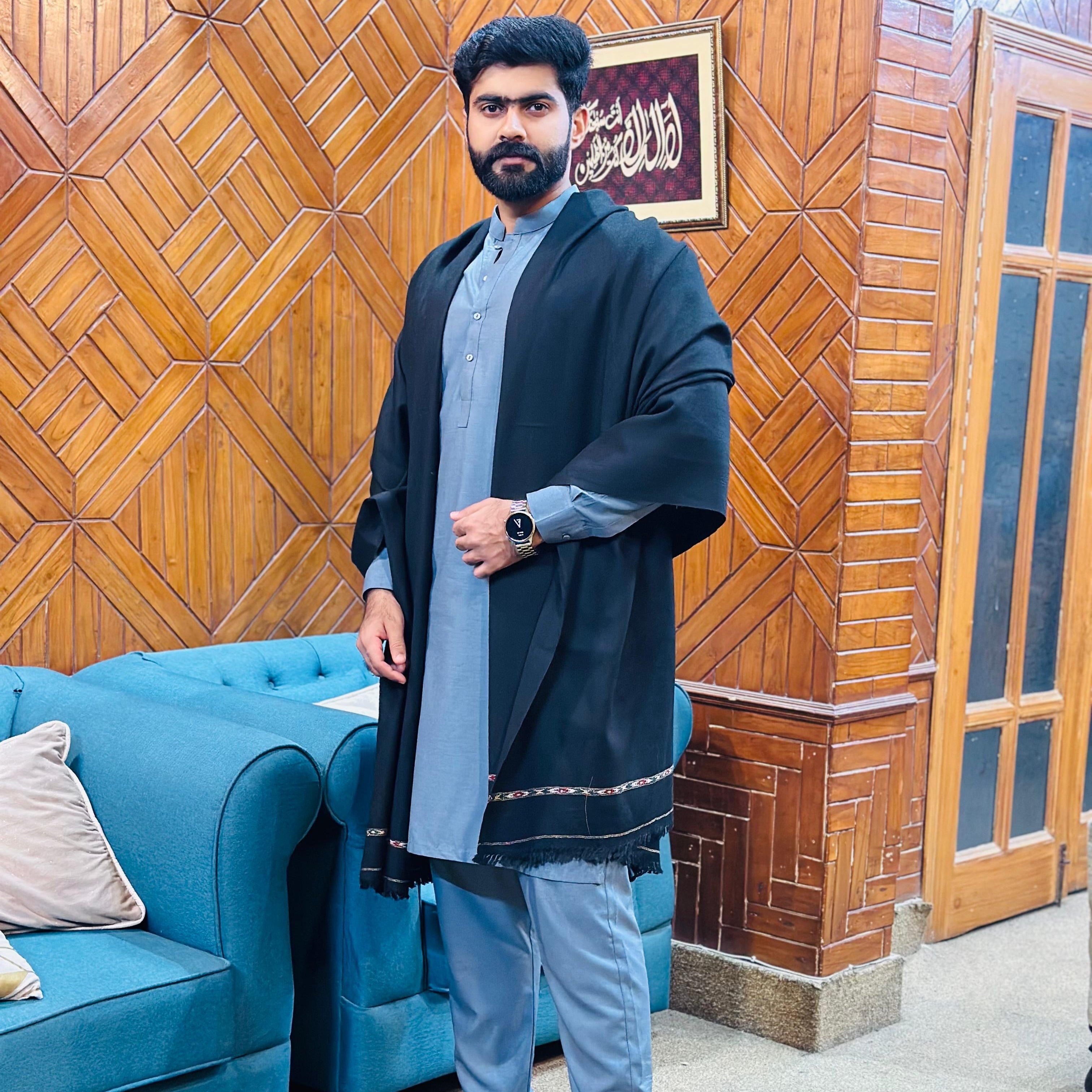 Australian Lambswool Shawl | Black